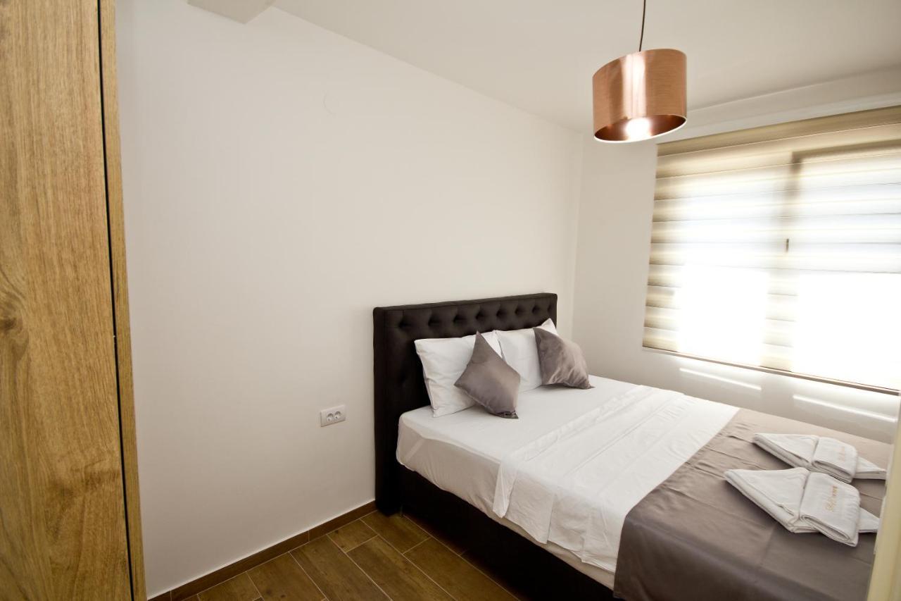 Igman Apartments Tivat Exterior foto