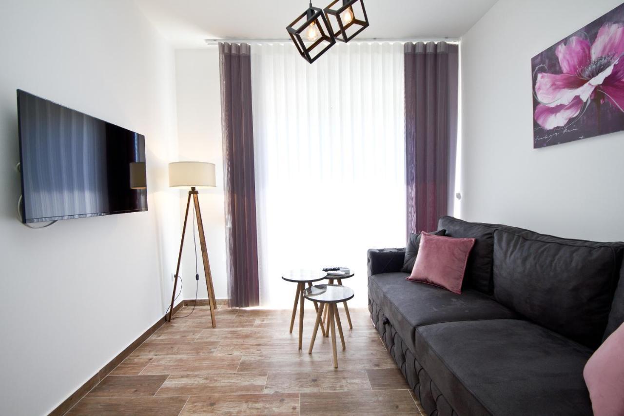 Igman Apartments Tivat Exterior foto